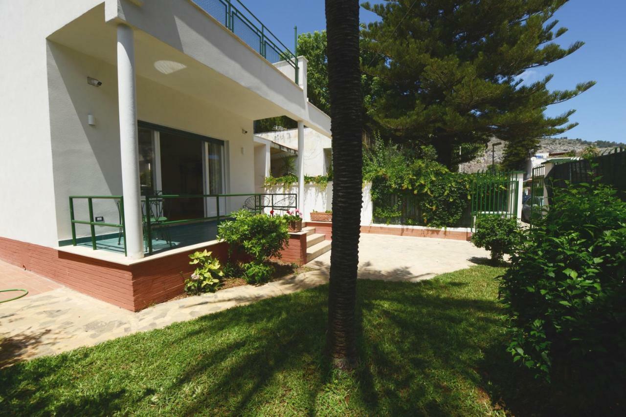 Villino Armida Villa Мондело Екстериор снимка