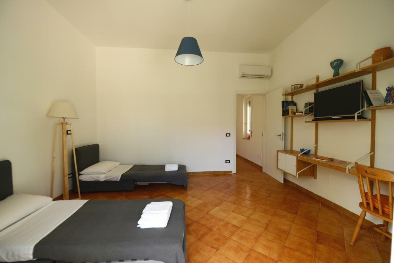 Villino Armida Villa Мондело Екстериор снимка
