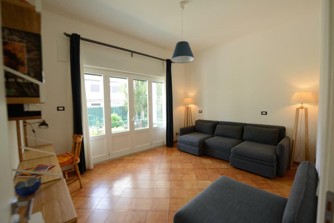 Villino Armida Villa Мондело Екстериор снимка